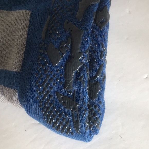 STOP SOCKS TRACTION GRIP SOCKS NWT LARGE - Picture 10 of 10